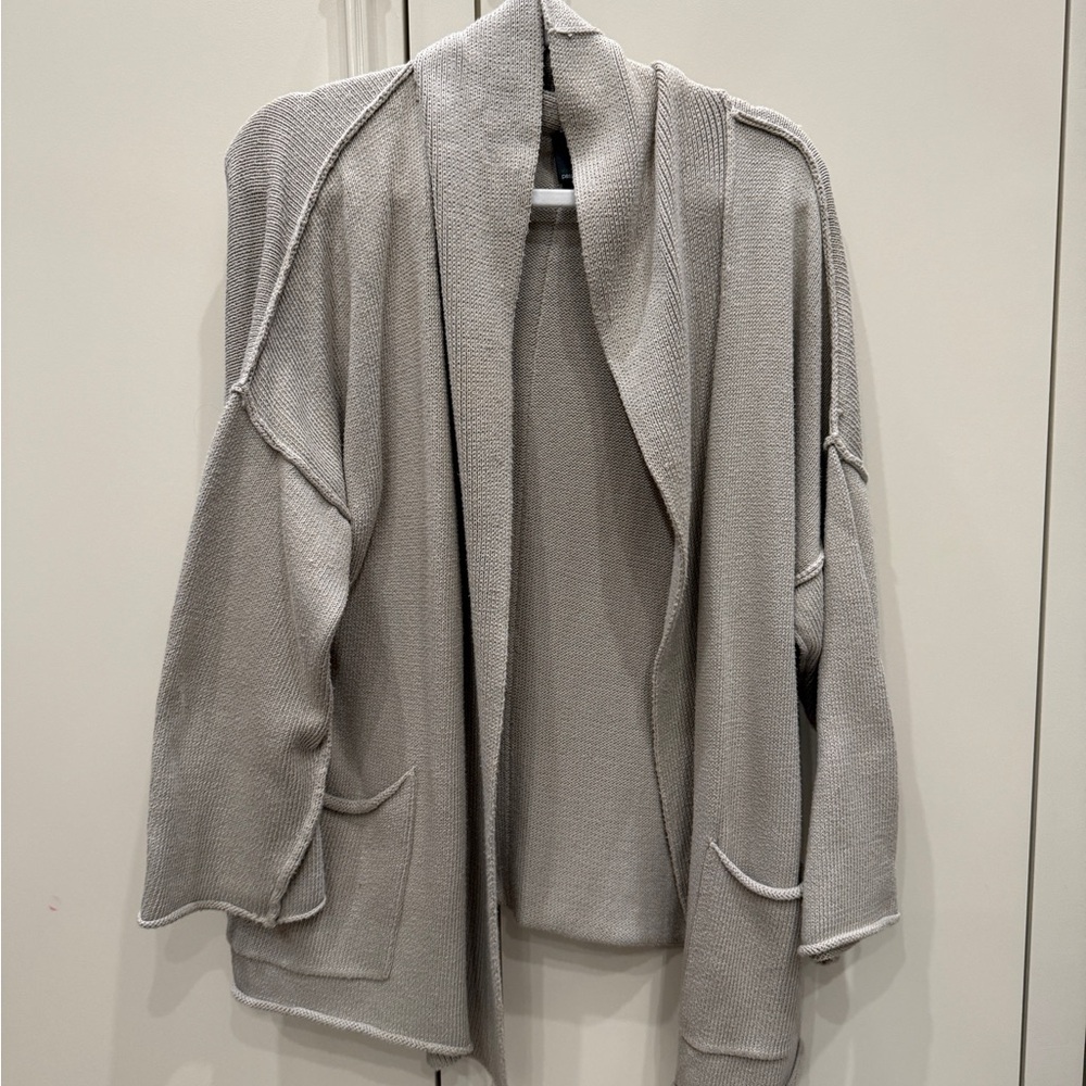 Elegant Light Gray Open-Front Cardigan